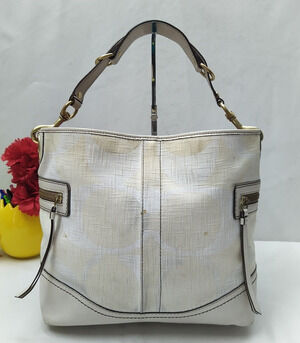 Coach Signature Of-White Canvas Leather Trim Zipper Pockets Hobo Shoulder Bag